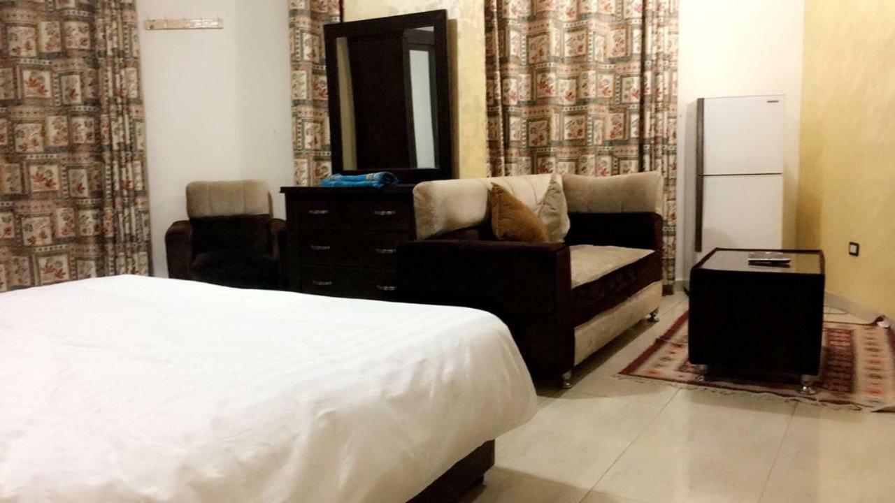 Al Tawheed Hotel Apartments Amman Esterno foto